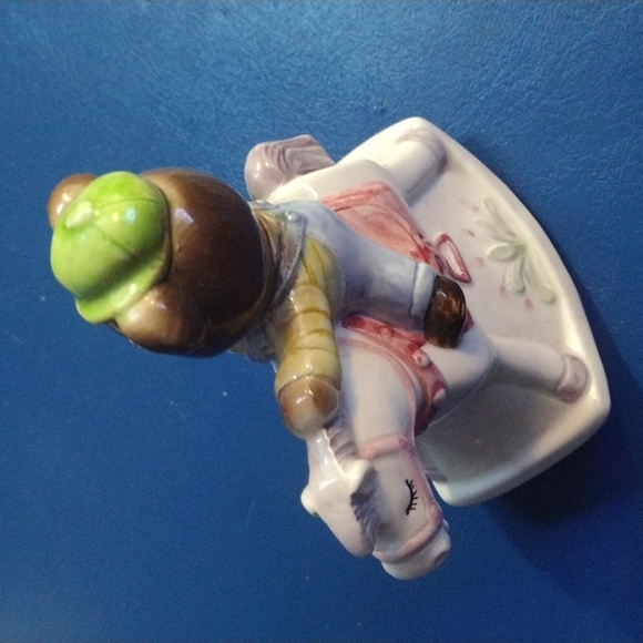 Vtg Porcelain Music Box Teddy Bear On A Rocking Horse 5.5L x 4.0W - Picture 2 of 3